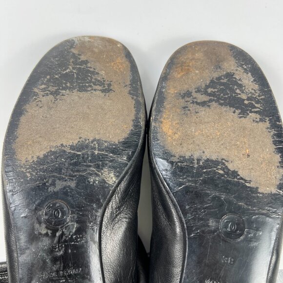 Chanel Riding Knee High Lambskin Stretch Leather Boots CC Toe Logo Size 38 8 US - Picture 11 of 12